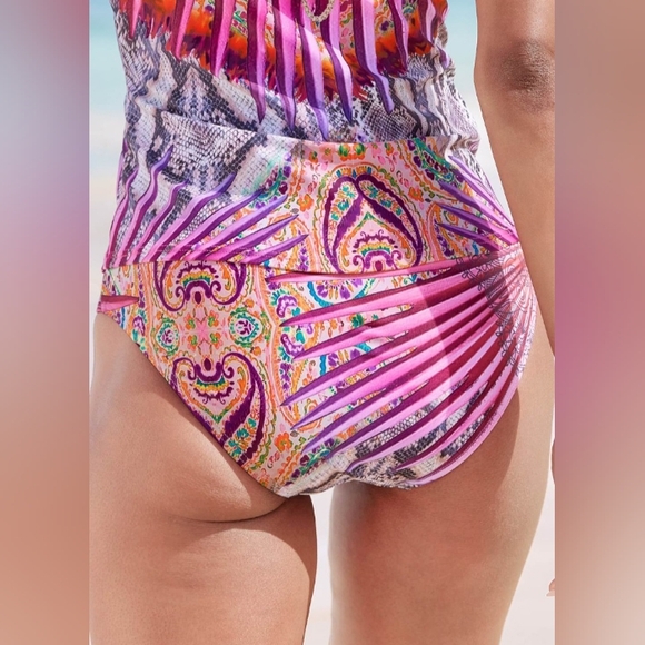 Venus Tropical Floral & Snake Skin Print Bikini Bottom, size 4 - Picture 9 of 9